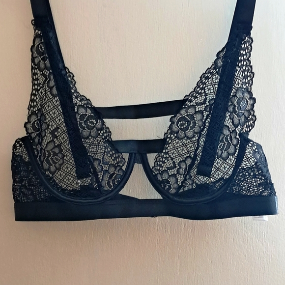 Source Unknown Other - Bra